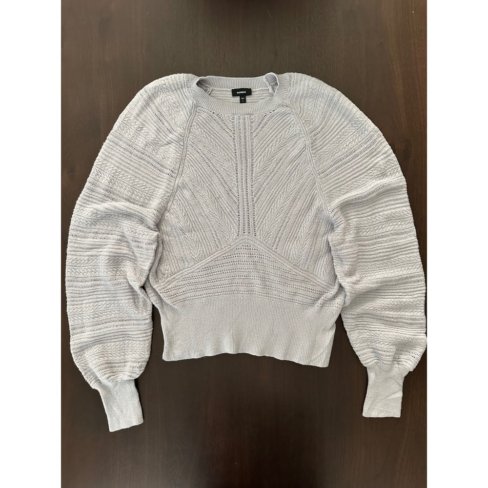 Express Womens Light Grey Pointelle Cable Knit Crew Neck Sweater Small 02156